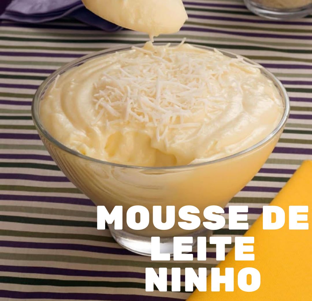 Ingredientes: Leite em pó, creme de leite, leite condensado Modo: Bata tudo no liquidificador por 3 minutos e leve à geladeira por 2 horas. Dica viral: finalize com leite em pó por cima (close bonito!)